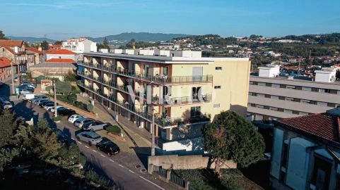 Apartamento T3 para Venda em Selho (São Jorge)