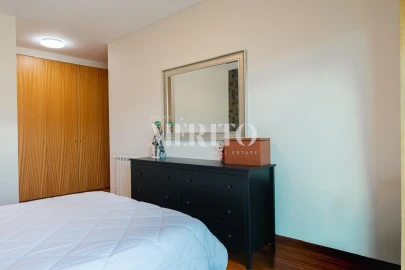 Apartamento T3 para Venda em Selho (São Jorge)