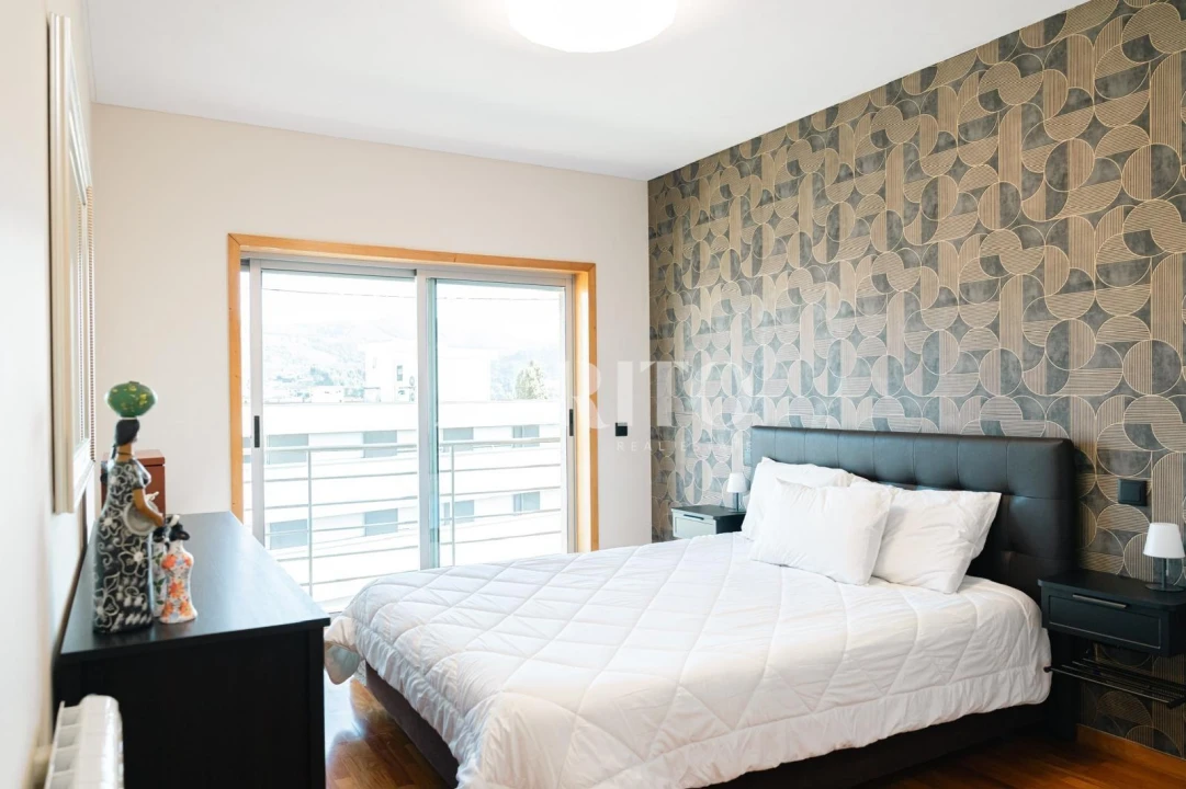 Apartamento T3 para Venda em Selho (São Jorge) Foto 16