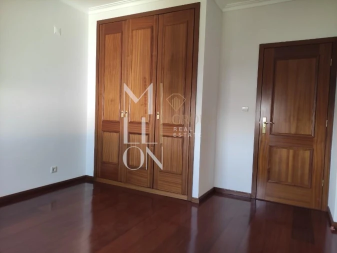 Apartamento T3 para Venda em Castelo Branco Foto 19
