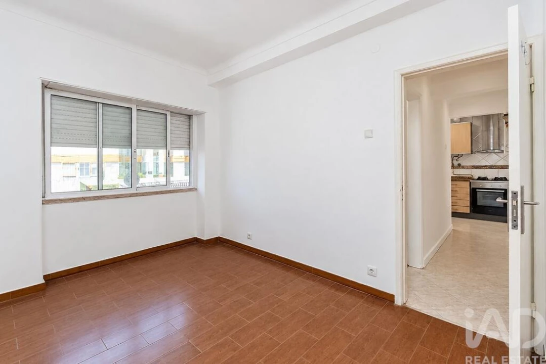 Apartamento T2 para Venda em Penha de França Foto 6