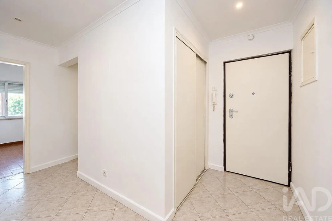 Apartamento T2 para Venda em Penha de França Foto 8