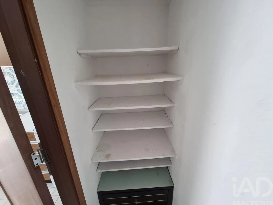Apartamento T2 para Venda em Alcabideche Foto 31