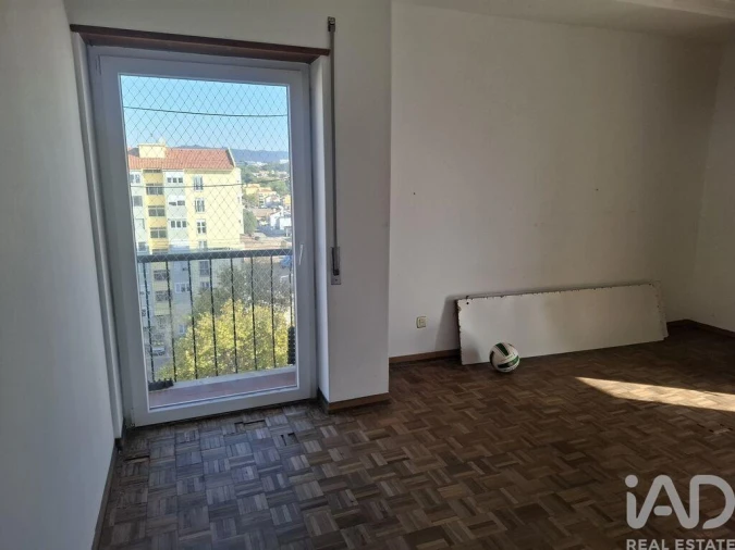 Apartamento T2 para Venda em Alcabideche Foto 15