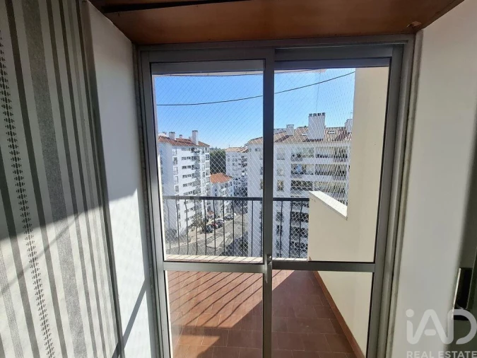 Apartamento T2 para Venda em Alcabideche Foto 28