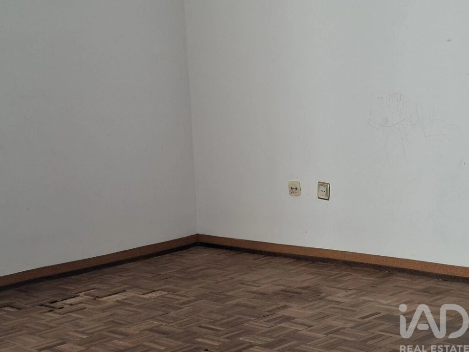 Apartamento T2 para Venda em Alcabideche Foto 8