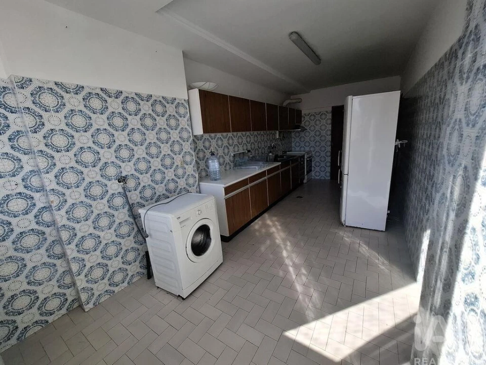 Apartamento T2 para Venda em Alcabideche Foto 34