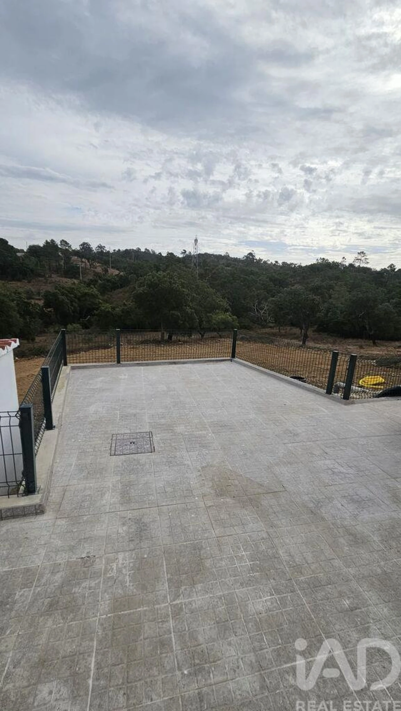 Moradia T2 para Venda em Salir Foto 22
