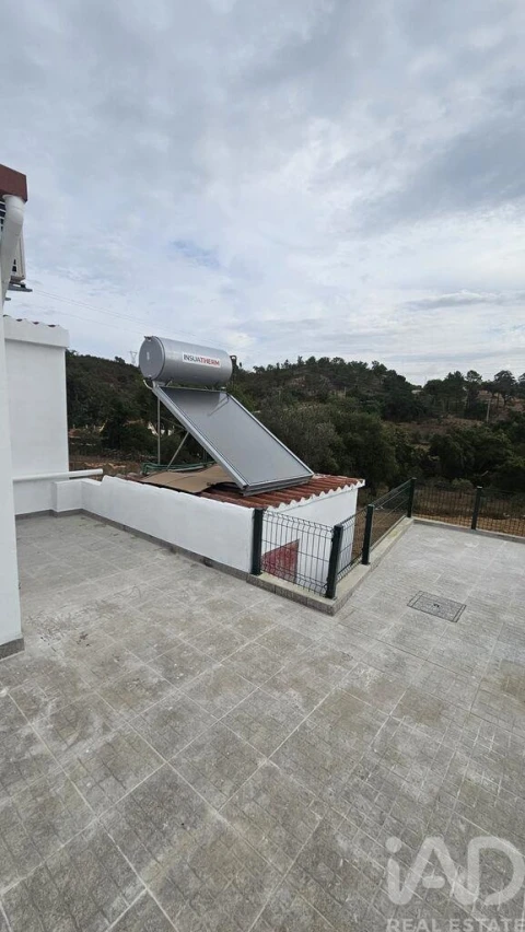 Moradia T2 para Venda em Salir
