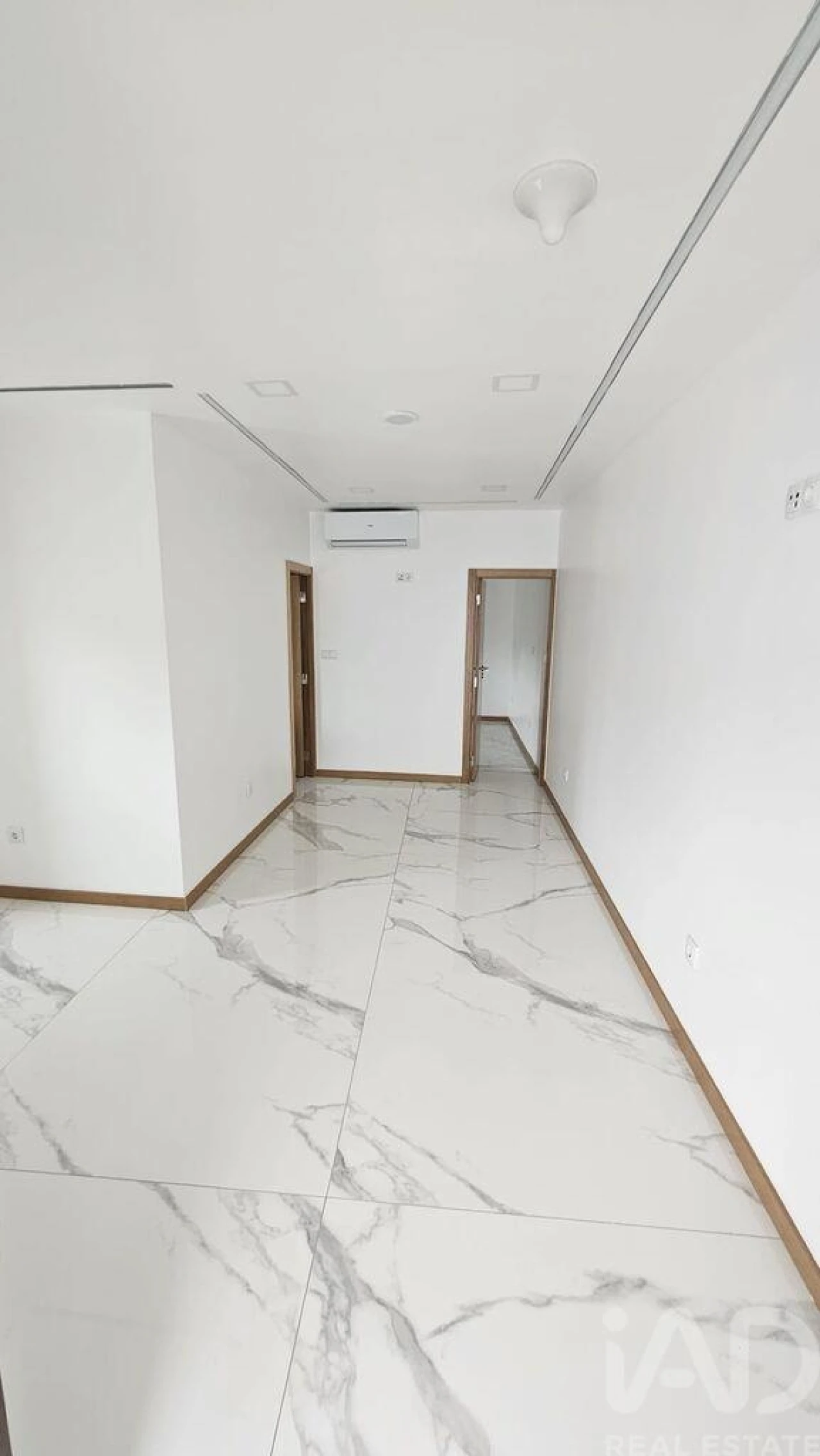 Moradia T2 para Venda em Salir Foto 14