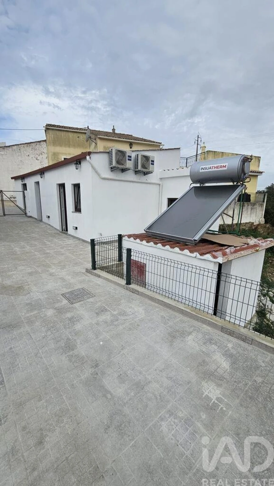 Moradia T2 para Venda em Salir Foto 3