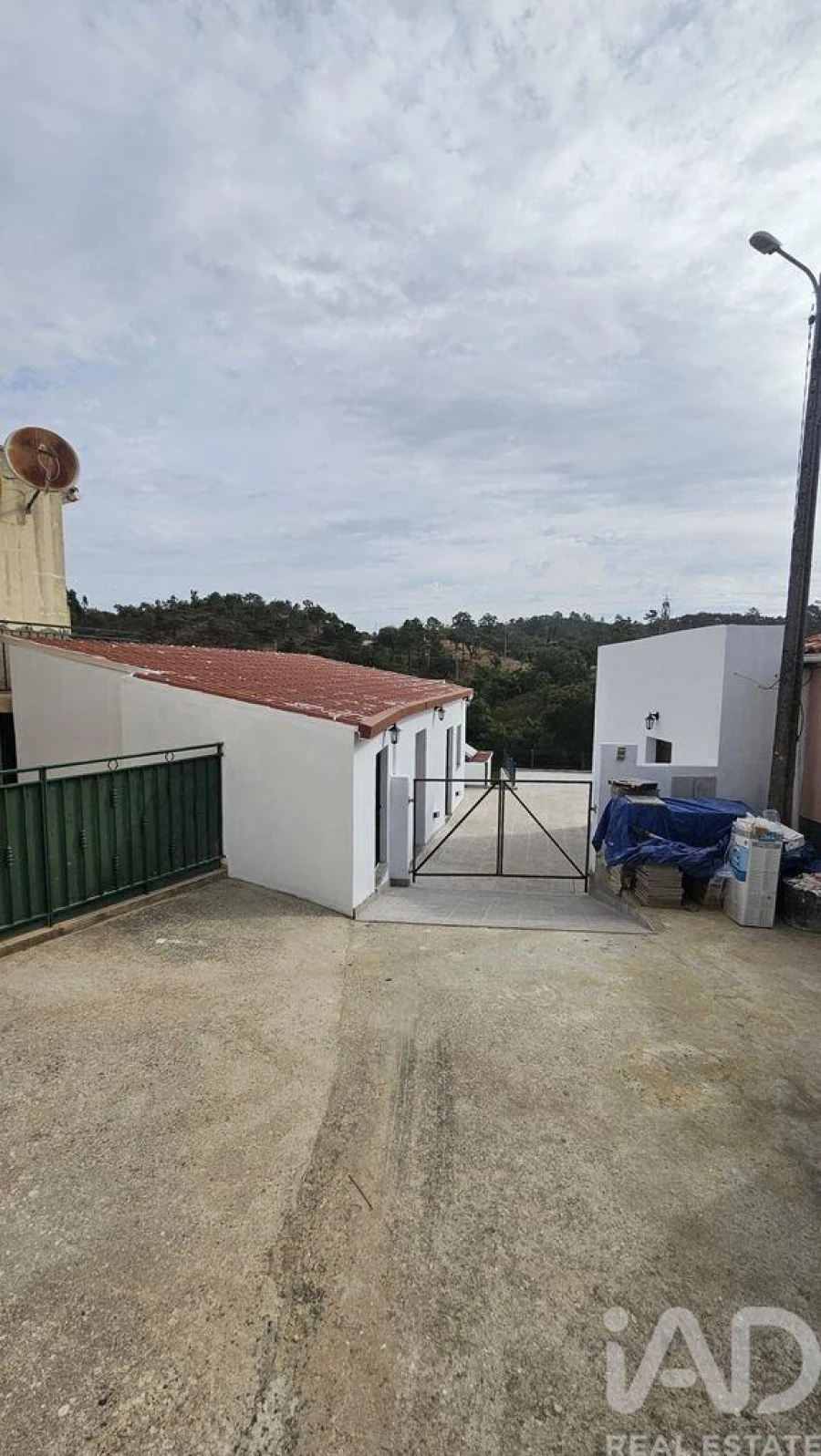 Moradia T2 para Venda em Salir Foto 28