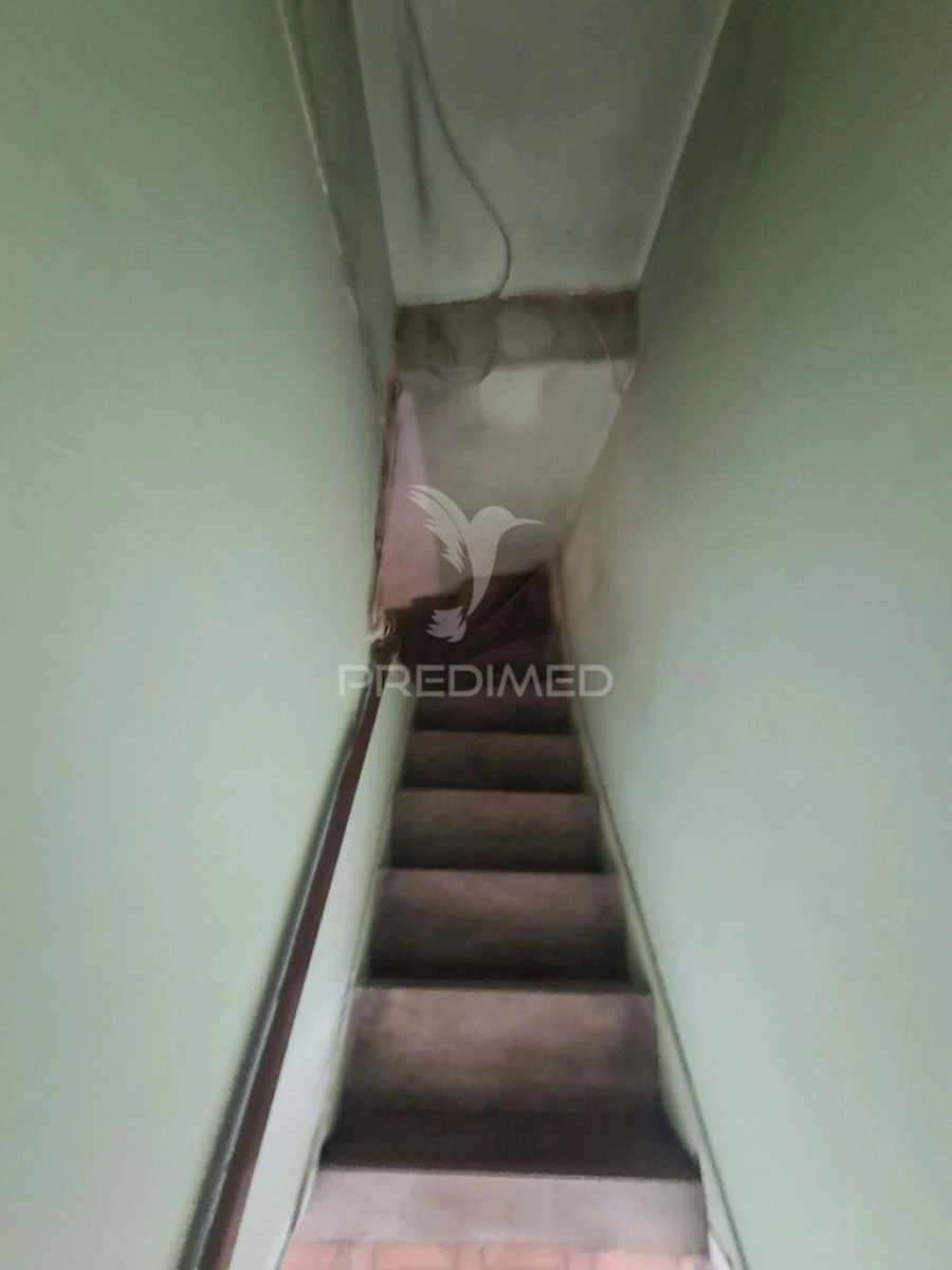 Moradia T3 para Venda em Arvore Foto 12