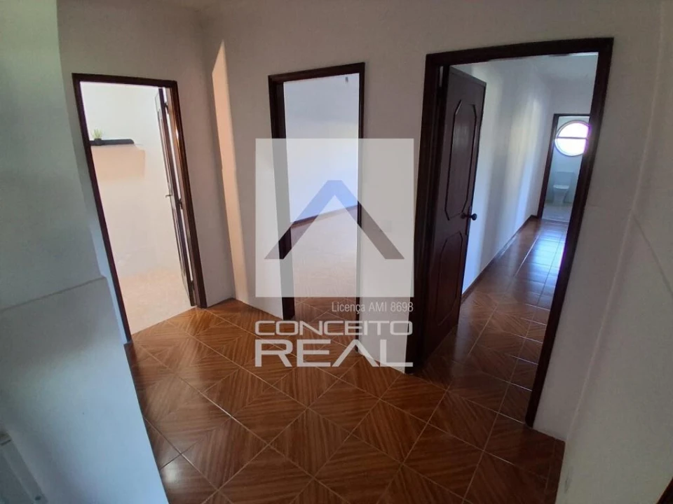 Apartamento T3 para Venda em Rio Tinto Foto 2
