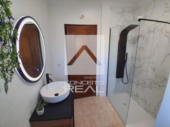 Apartamento T3 para Venda em Rio Tinto Foto 17
