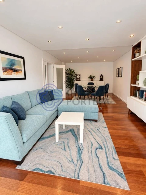 Apartamento T2 para Venda em Arcozelo