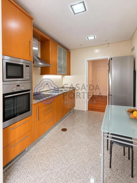 Apartamento T2 para Venda em Arcozelo