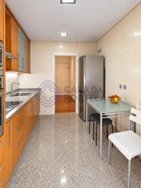 Apartamento T2 para Venda em Arcozelo