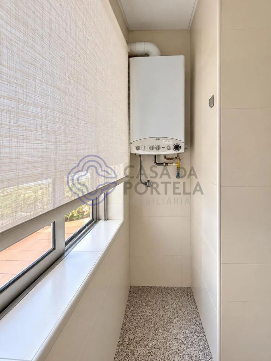Apartamento T2 para Venda em Arcozelo Foto 26