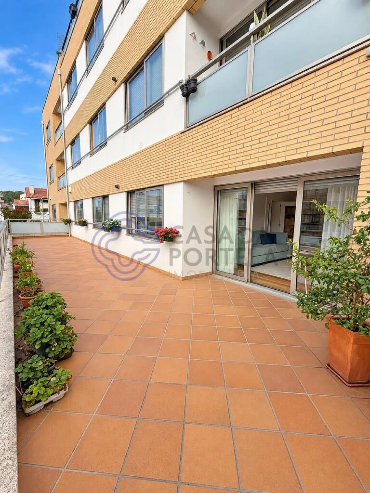 Apartamento T2 para Venda em Arcozelo Foto 21