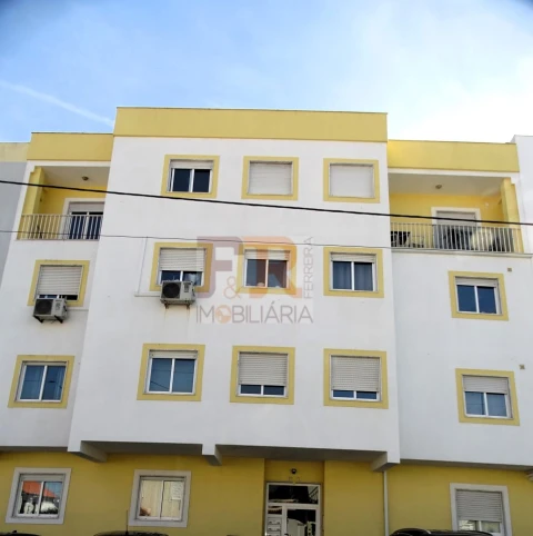 Apartamento T2 para Venda em Quinta do Conde