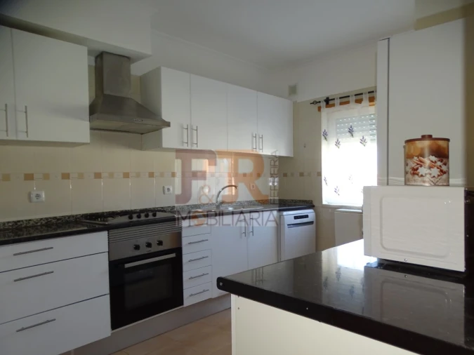 Apartamento T2 para Venda em Quinta do Conde Foto 12