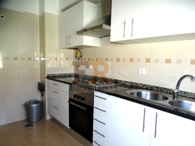 Apartamento T2 para Venda em Quinta do Conde Foto 18