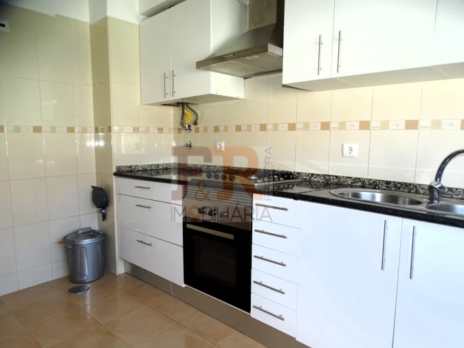 Apartamento T2 para Venda em Quinta do Conde Foto 21