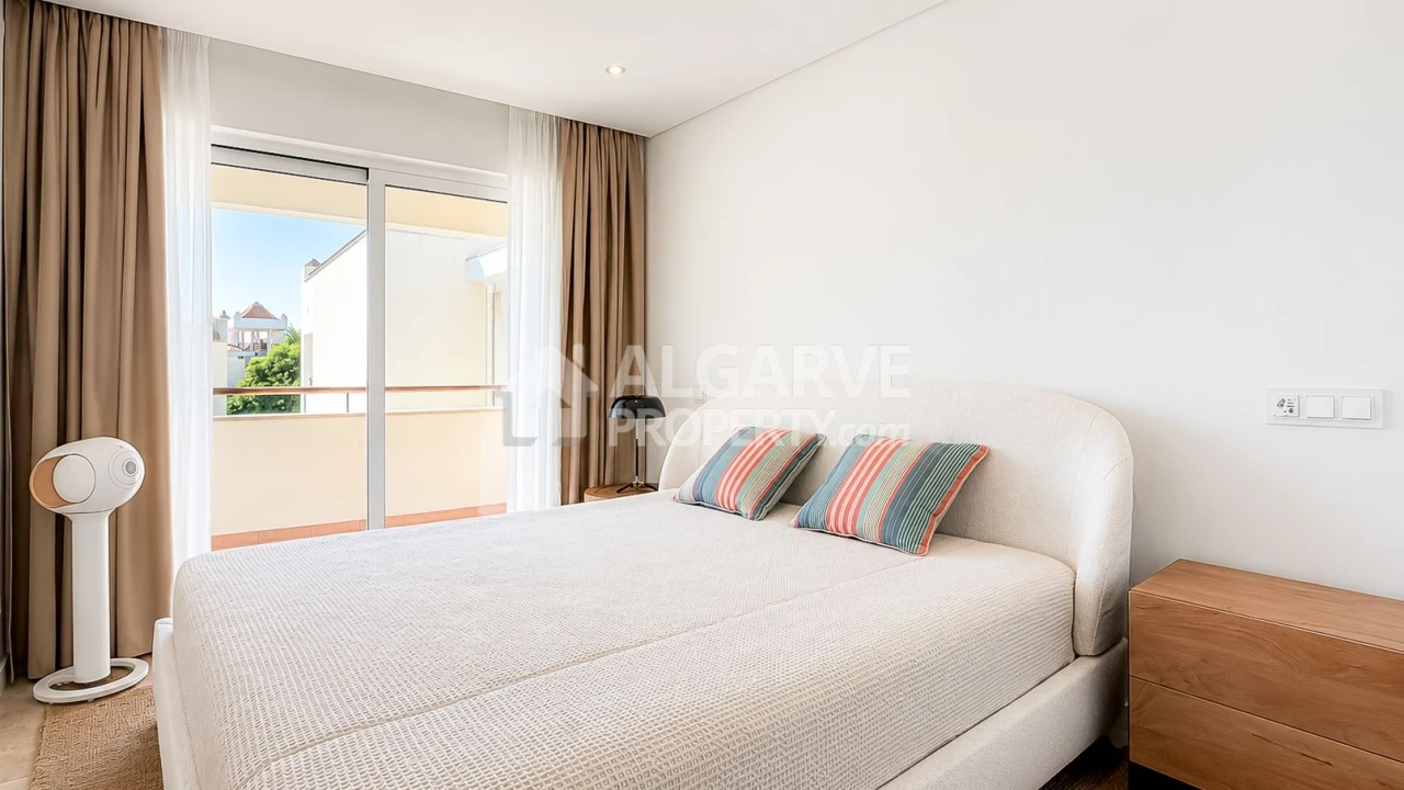 Apartamento T2 para Venda em Quarteira Foto 29