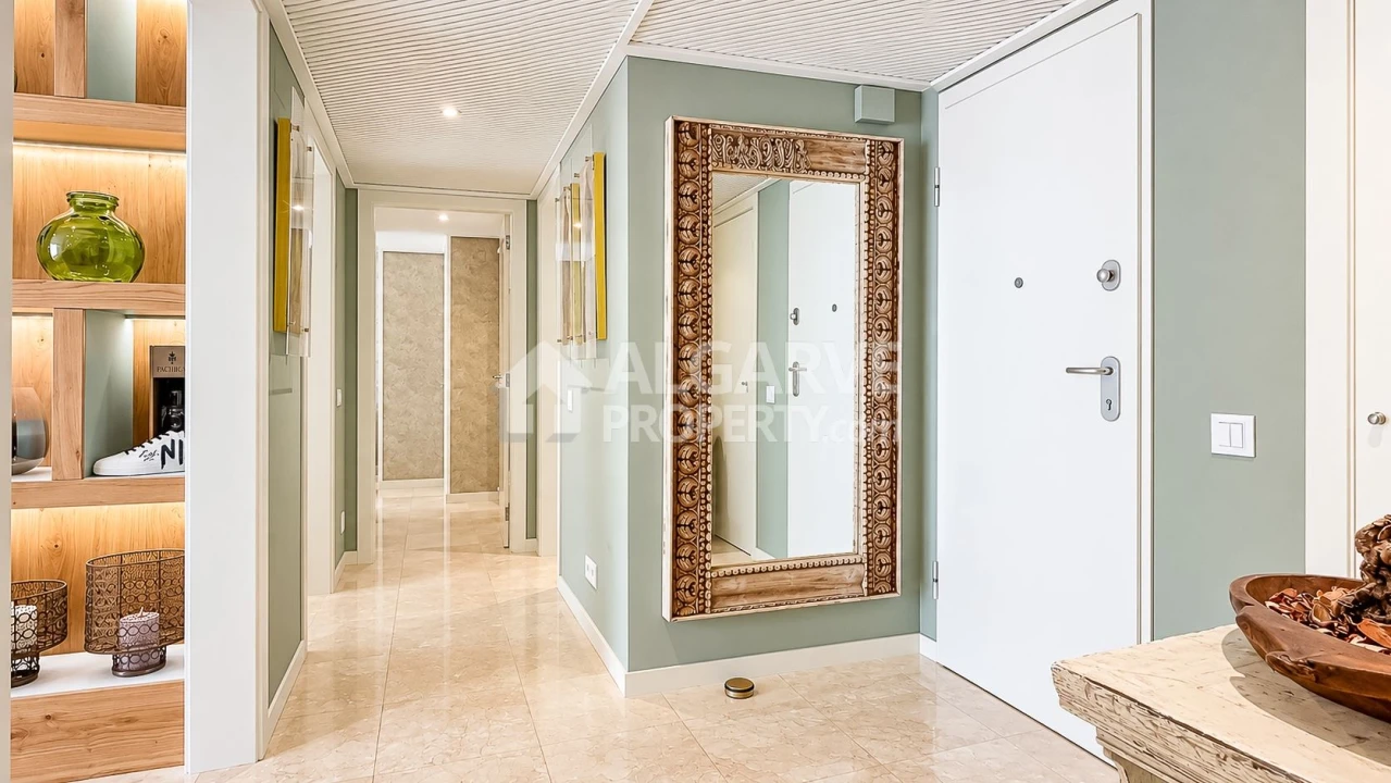 Apartamento T2 para Venda em Quarteira Foto 7