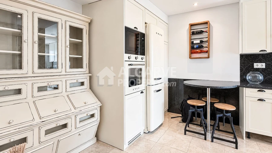 Apartamento T2 para Venda em Quarteira Foto 17