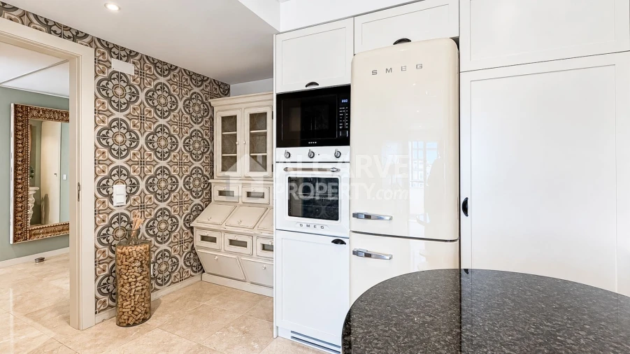 Apartamento T2 para Venda em Quarteira Foto 19