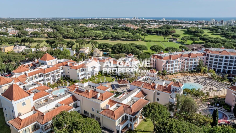 Apartamento T2 para Venda em Quarteira Foto 40