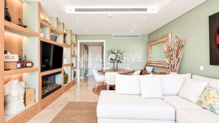 Apartamento T2 para Venda em Quarteira Foto 2