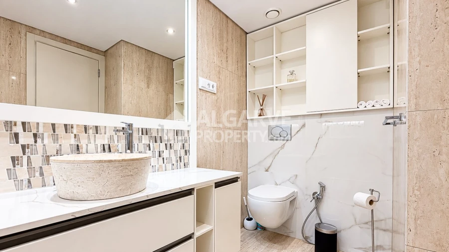 Apartamento T2 para Venda em Quarteira Foto 33