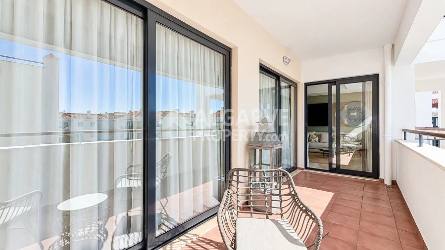 Apartamento T2 para Venda em Quarteira Foto 30