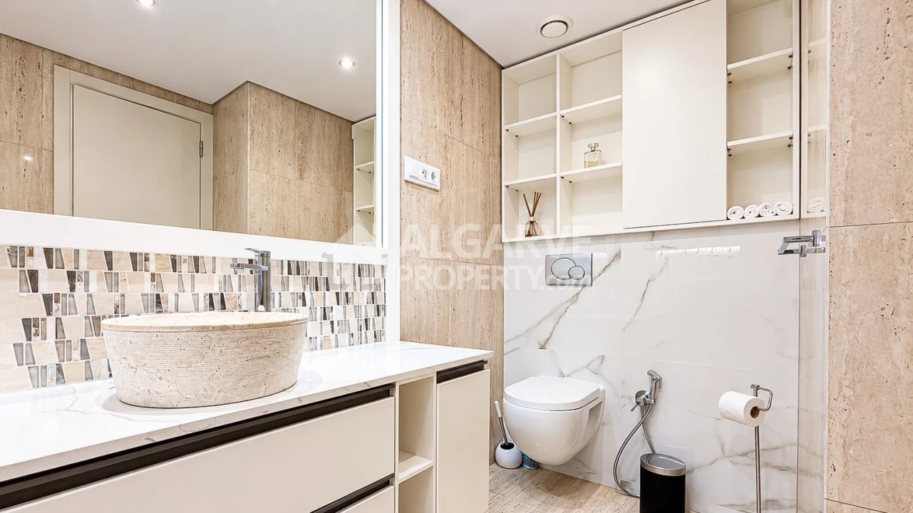Apartamento T2 para Venda em Quarteira Foto 33