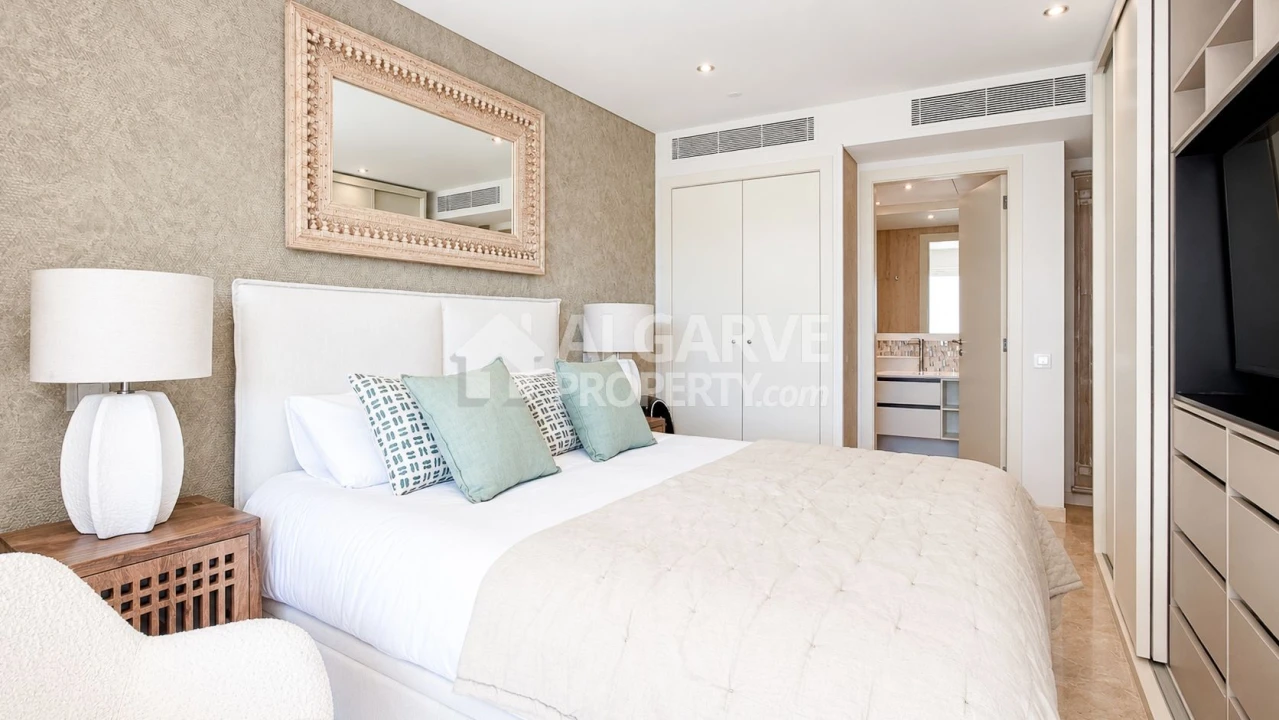 Apartamento T2 para Venda em Quarteira Foto 4