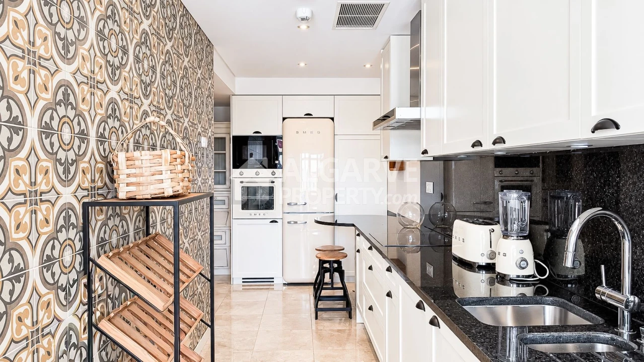 Apartamento T2 para Venda em Quarteira Foto 18