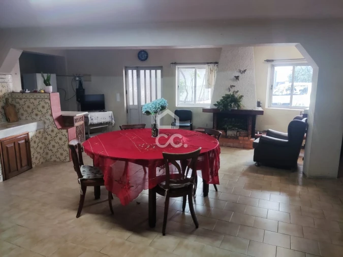 Prédio para Venda em Cristelos, Boim e Ordem Foto 9