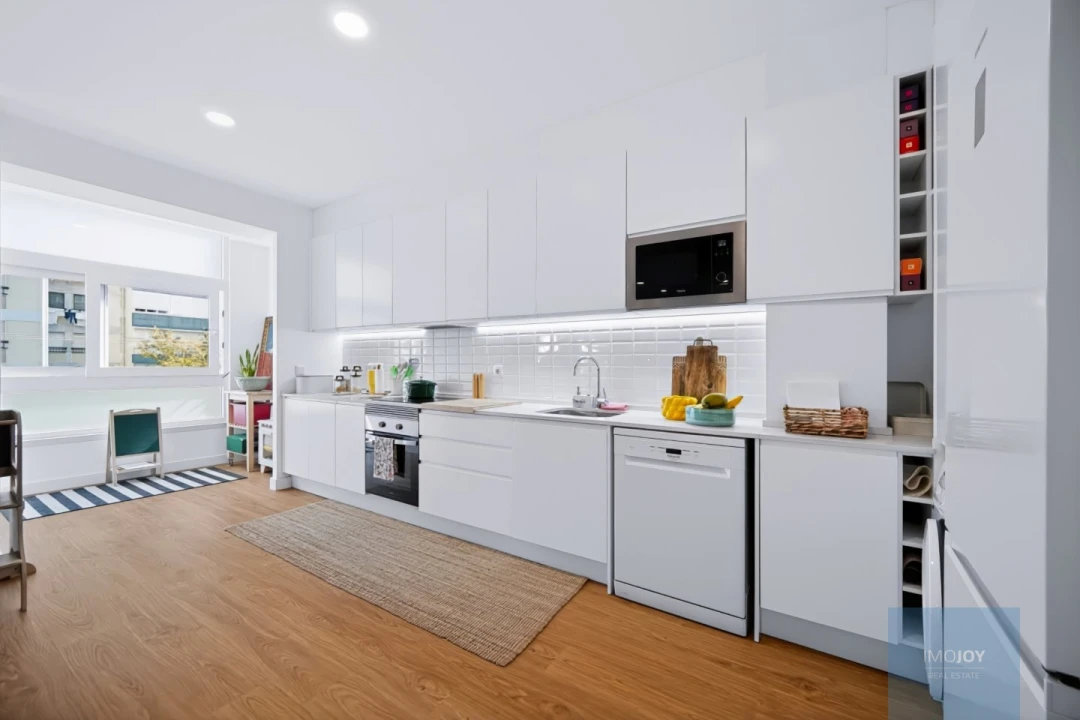 Apartamento T3 para Venda em Carnaxide e Queijas Foto 11