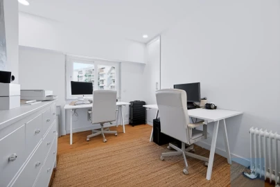 Apartamento T3 para Venda em Carnaxide e Queijas