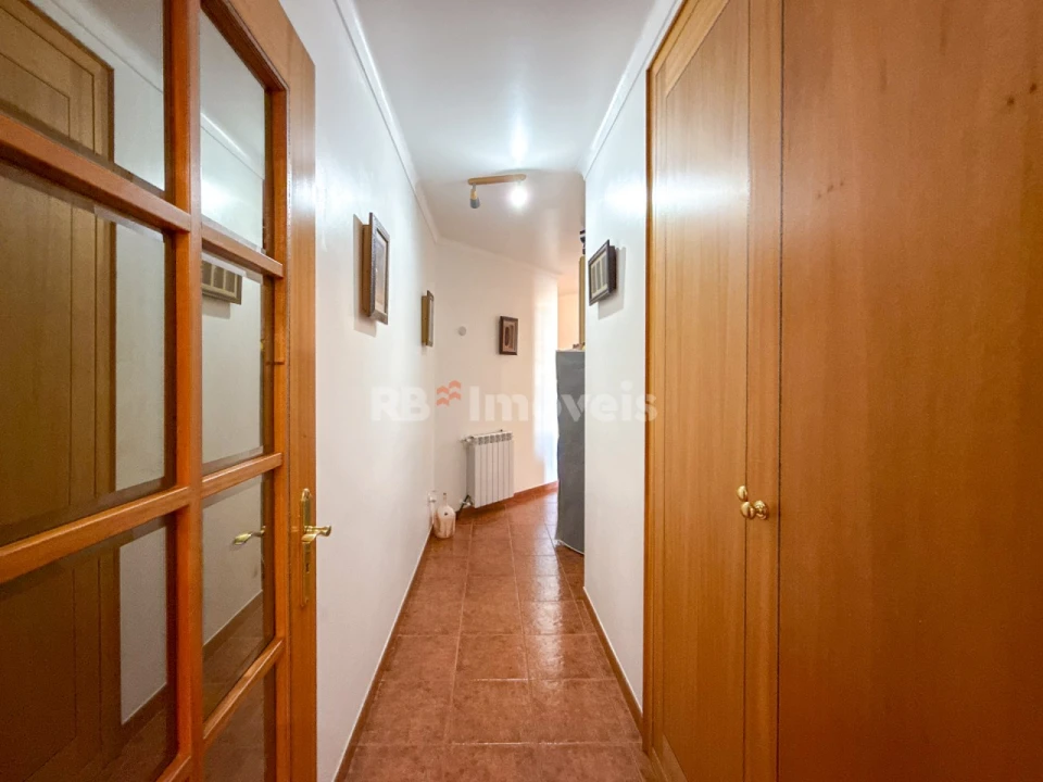 Apartamento T2 para Venda em Vila Nova da Barquinha Foto 6