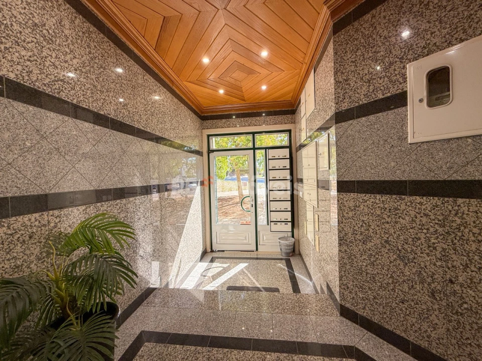 Apartamento T2 para Venda em Vila Nova da Barquinha Foto 29