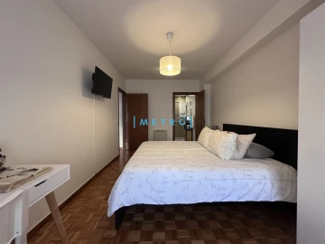 Apartamento T2 para Venda em Ramalde