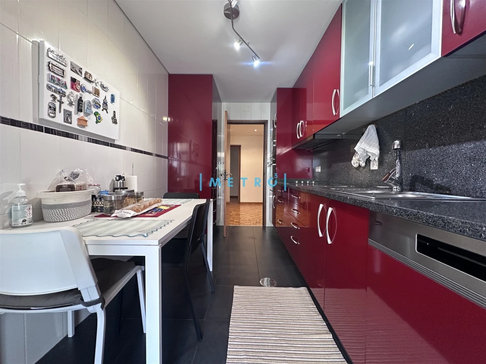 Apartamento T2 para Venda em Ramalde Foto 7