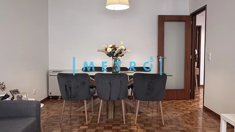 Apartamento T2 para Venda em Ramalde