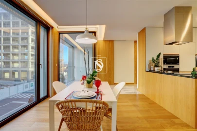 Apartamento T2 para Venda em Póvoa de Varzim, Beiriz e Argivai