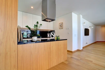 Apartamento T2 para Venda em Póvoa de Varzim, Beiriz e Argivai