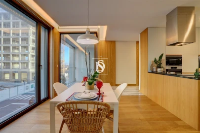 Apartamento T2 para Venda em Póvoa de Varzim, Beiriz e Argivai
